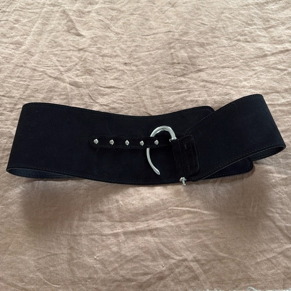 Black Leather Wide Waist Fashion Belt with silver hardware size XS/S - Picture 1 of 6